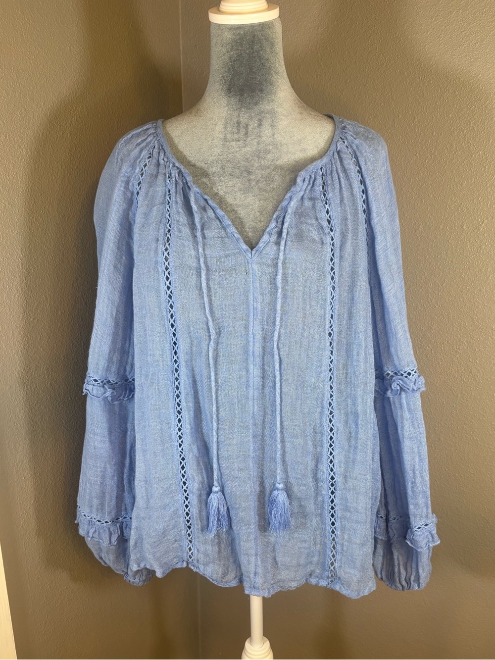 Sundance Light Blue Linen Peasant Top with Tassels Size L - Picture 2 of 11